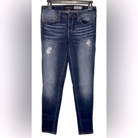 Aeropostale Denim - Aeropostale Women's Jeans Jegging Stretch Medium Wash Distressed Denim Size 2